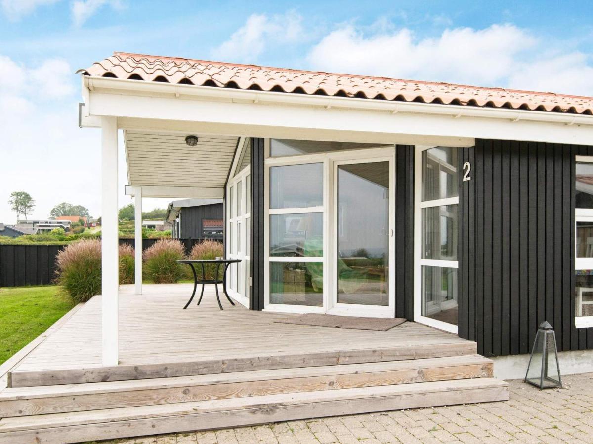 8 Person Holiday Home In R Nde Rønde Exterior foto